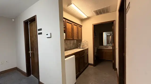 13003 Justice Ave thumbnail 5