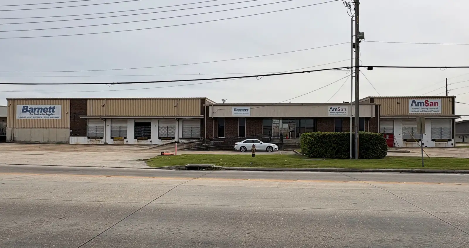 Distribution Warehouse For Sublease