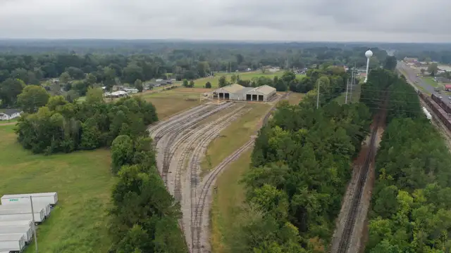 Rail-Served Industrial Facility thumbnail 2
