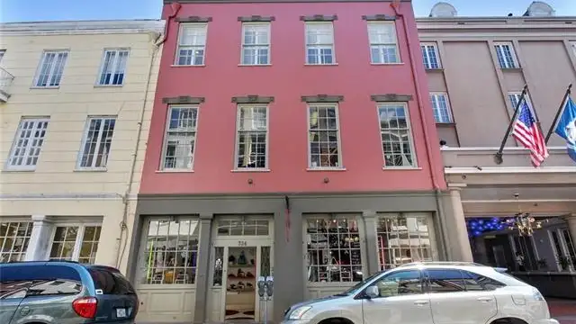 324 Chartres Street thumbnail 4