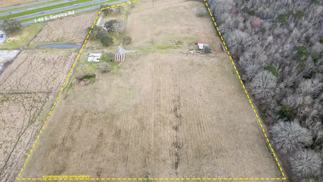 4600 BLK NW Evangeline Thruway thumbnail 3