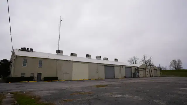 233 Newton St thumbnail 2