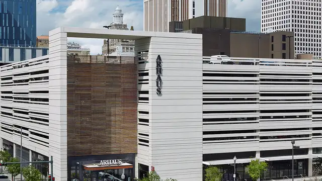 Suite Corner Retail image