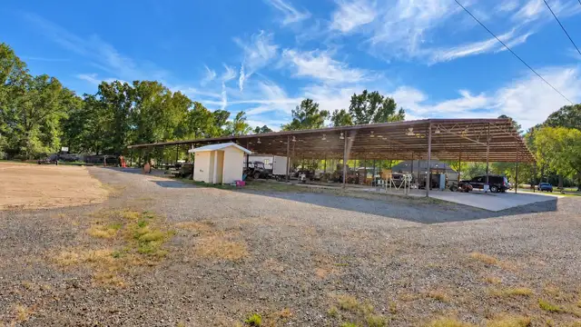 17.24-Acre Industrial Operations Headquarters thumbnail 2