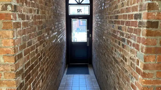 Office Space for Lease thumbnail 3