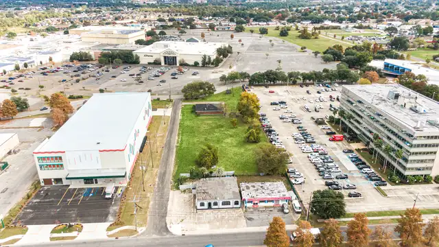 Commercial Redevelopment Opportunity on Whitney Ave in Gretna thumbnail 4