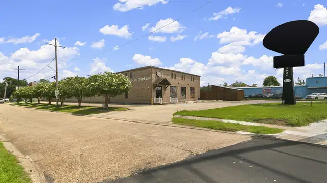 4717 Airline Hwy thumbnail 4