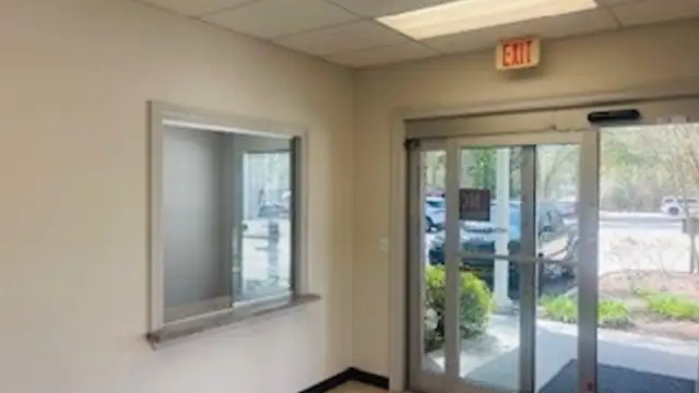1704 N Columbia St thumbnail 3