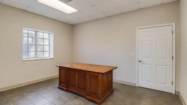 View image 11