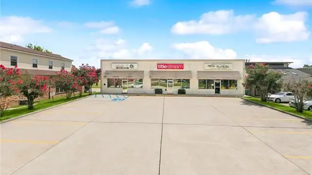 1 Storehouse Ln thumbnail 2