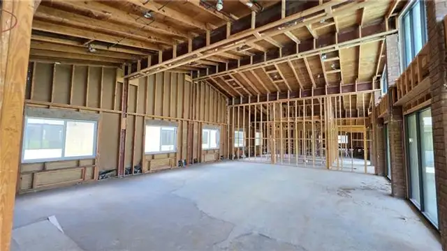 535 Commerce St thumbnail 4
