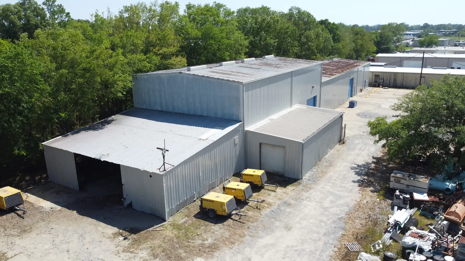 Crane Served 12,000 SF Facility with Laydown Yard image 3