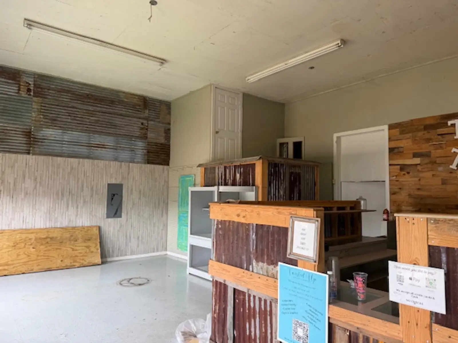 16509 US-190 image 16