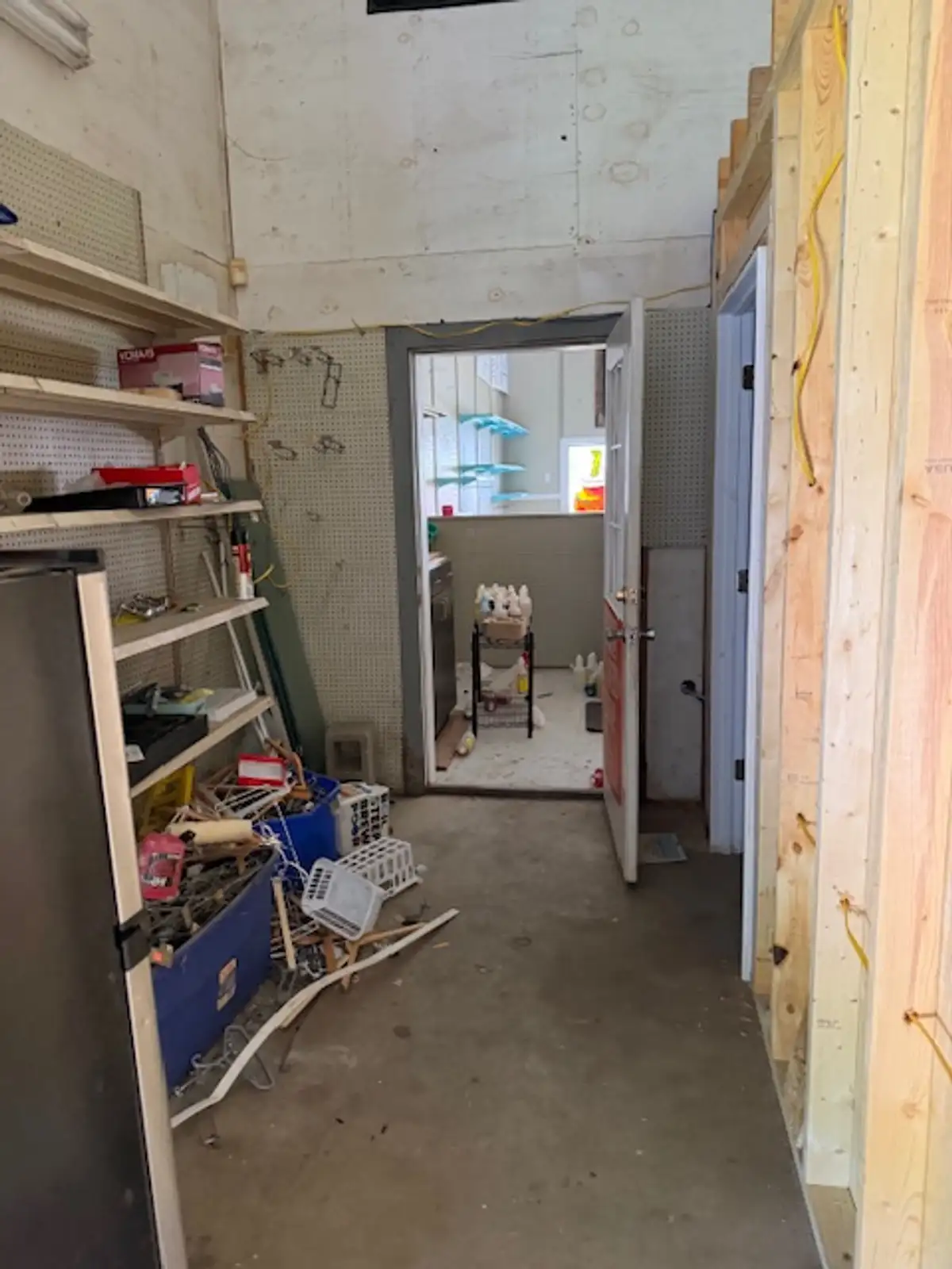 16509 US-190 image 15