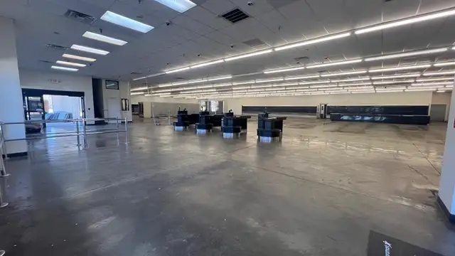 7255 Prairie Rd thumbnail 3
