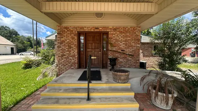1003 E Morris Ave thumbnail 2