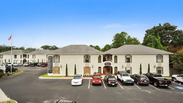 Orleans Place thumbnail 4