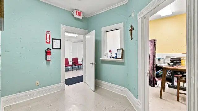 1327 Enterprise Blvd thumbnail 5