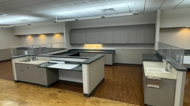 Office for Lease thumbnail 5
