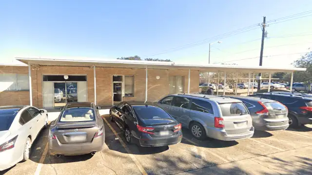 Suite 103 - 803 Coolidge St - Executive Oil Center Suites For Lease thumbnail 3