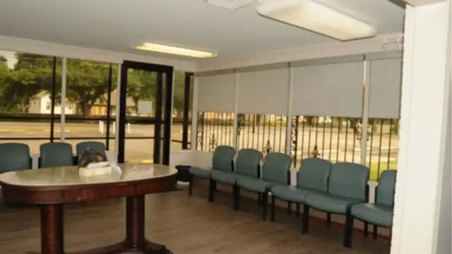 210 New Orleans Blvd thumbnail 5