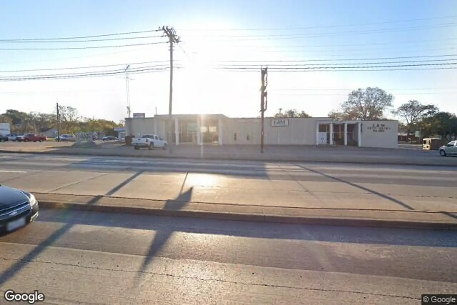 1700 W Waco Dr