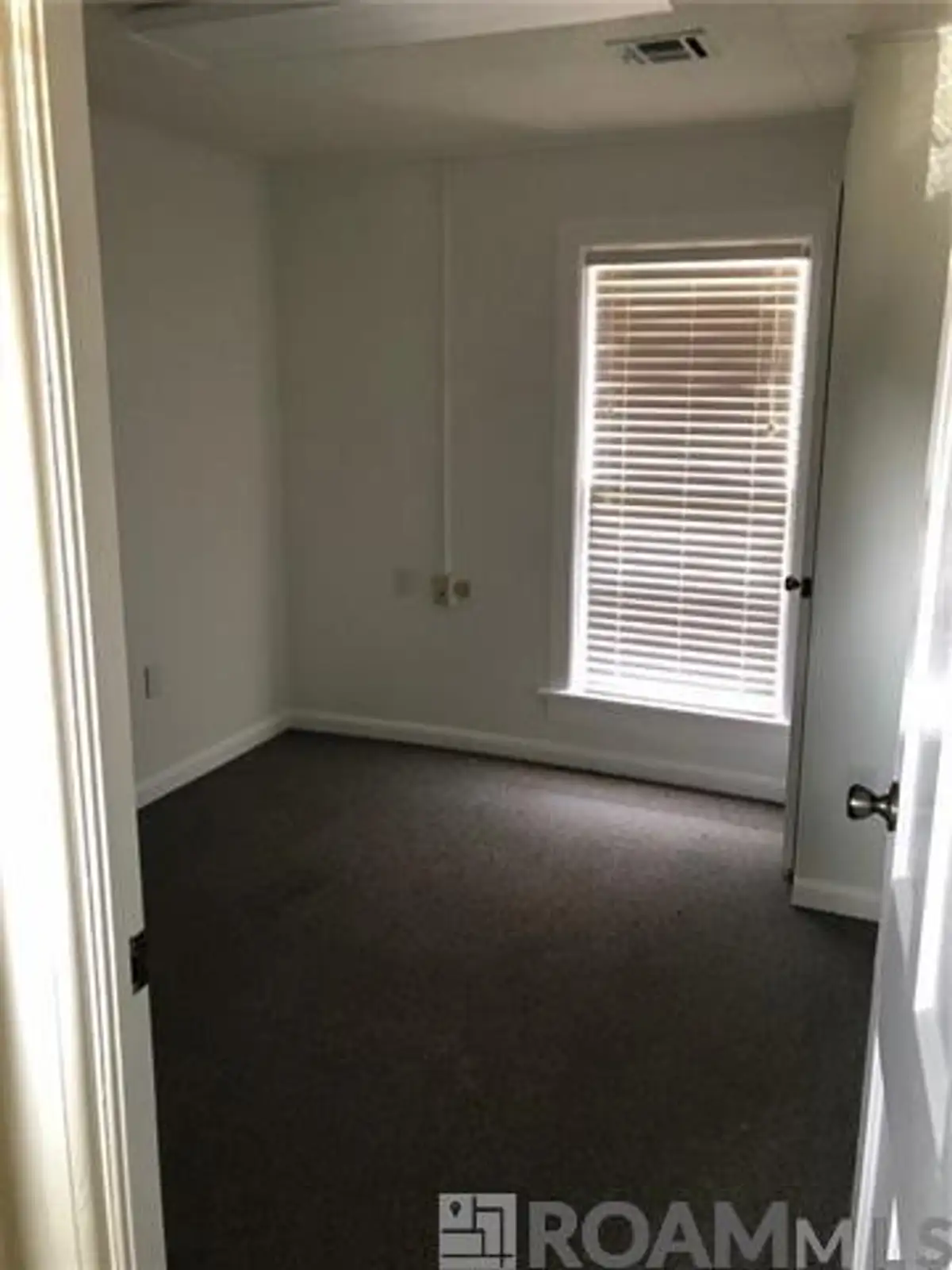 107 S Cherry St image 5