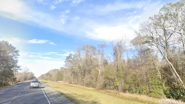 16920 Plank Rd thumbnail 2