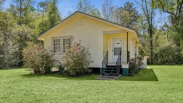 View image 14