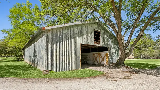 View image 16