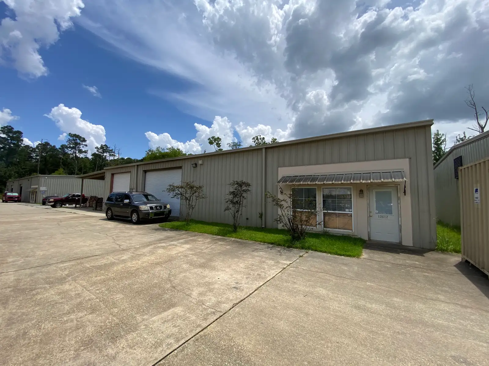 12617 Wardline Rd. - Wardline Road Warehouse Complex
