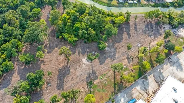 VACANT LAND IN HARVEY thumbnail 3