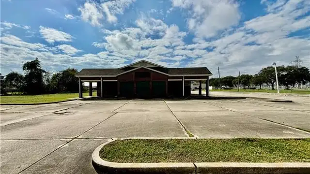View image 9