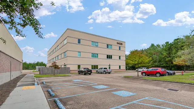 Northshore Medical Campus thumbnail 4