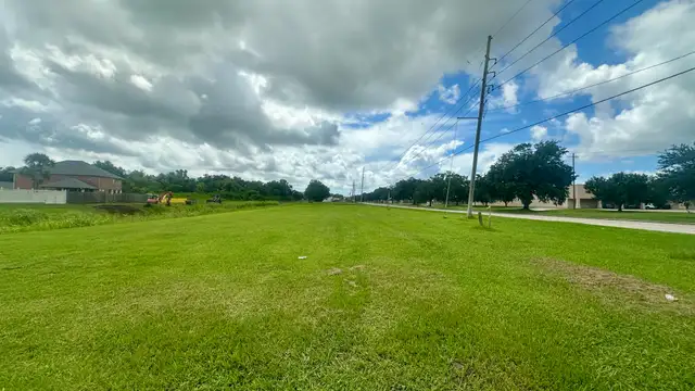 4651 E Judge Perez Dr thumbnail 5