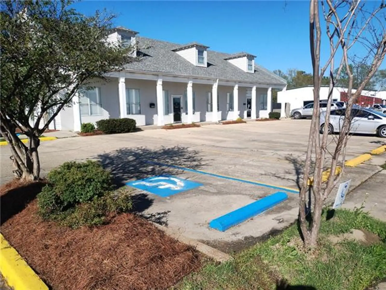 42402 S Morrison Blvd #2, 3, & 4