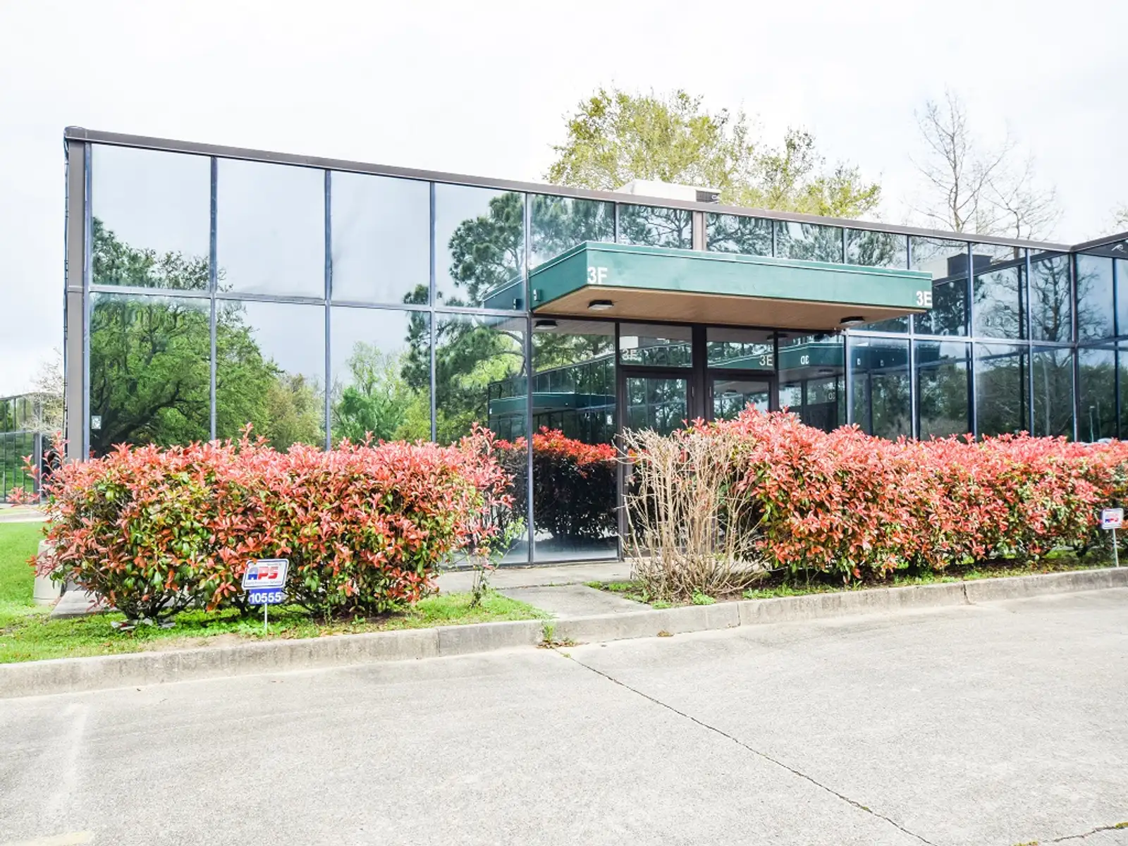 Deer Park Office Condominiums
