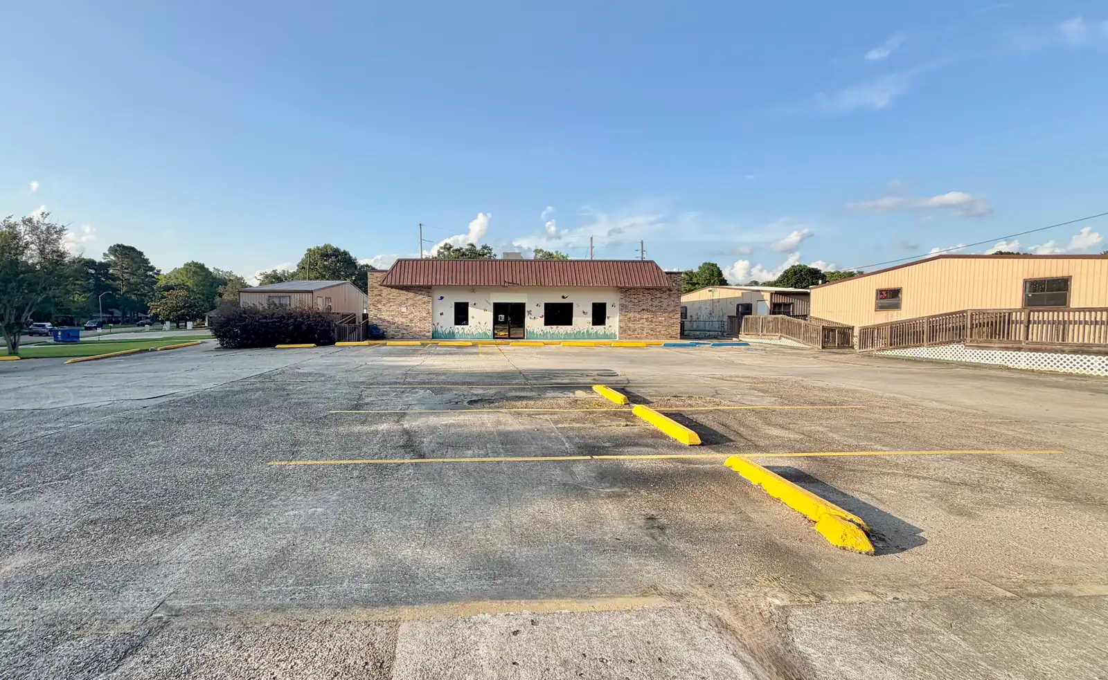 15025 Jefferson Hwy