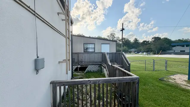 15025 Jefferson Hwy thumbnail 4