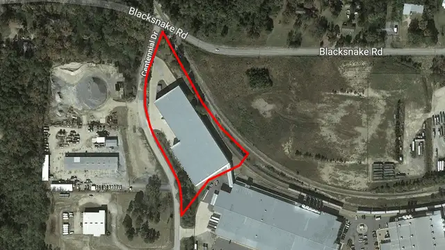 Industrial Warehouse For Lease thumbnail 2