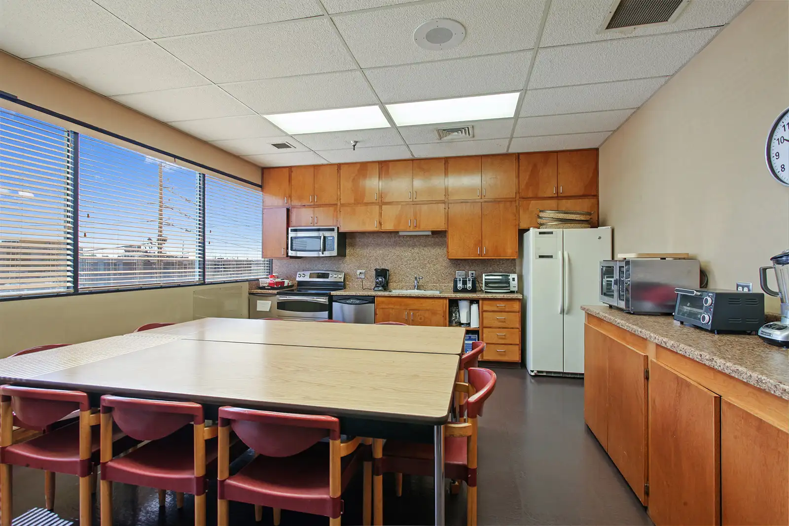 3500 N Hullen Street image 6