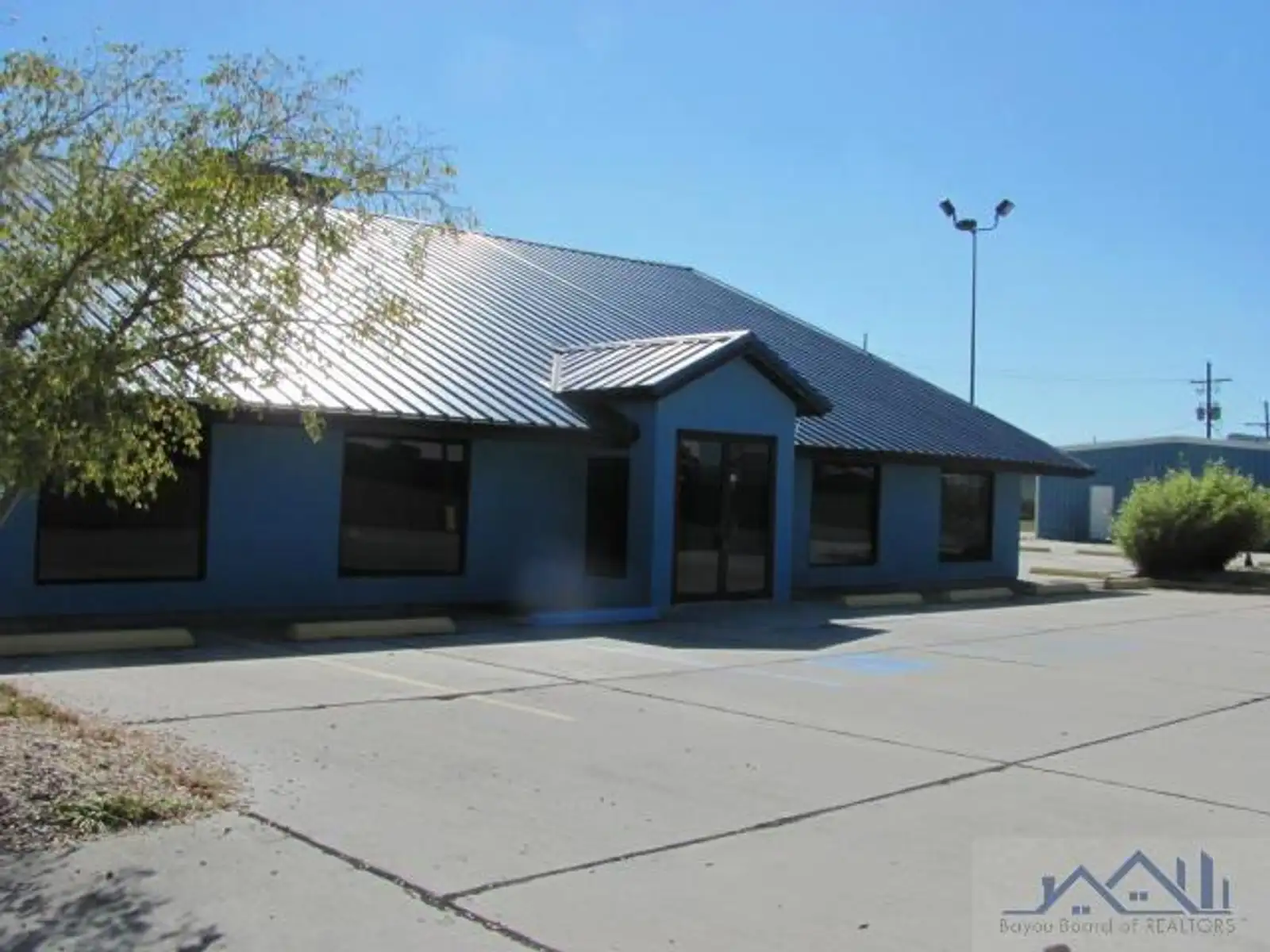 9892 E Main St