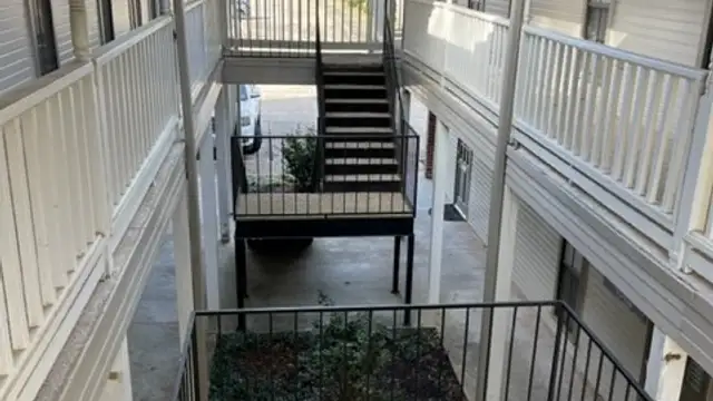 Office Space For Lease thumbnail 4