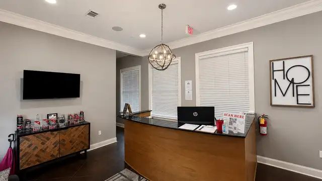PASS ROAD OFFICE BUILDING | 5,600 SF thumbnail 4
