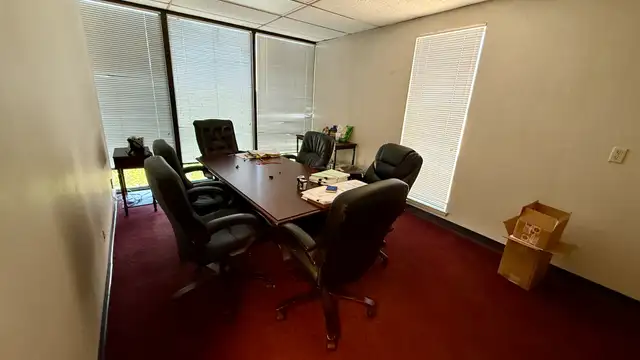 406 - Lakeview Professional Office/Medical thumbnail 5