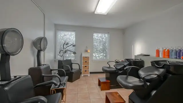 1920 Florida Ave SW thumbnail 3