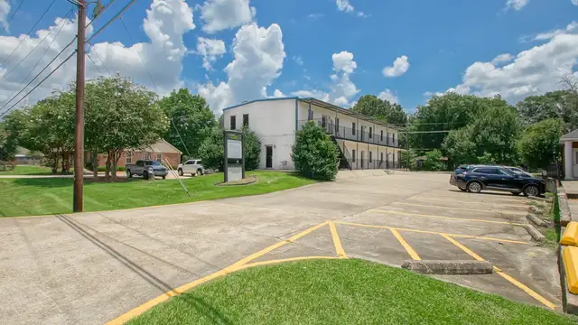 1920 Florida Ave SW thumbnail 2