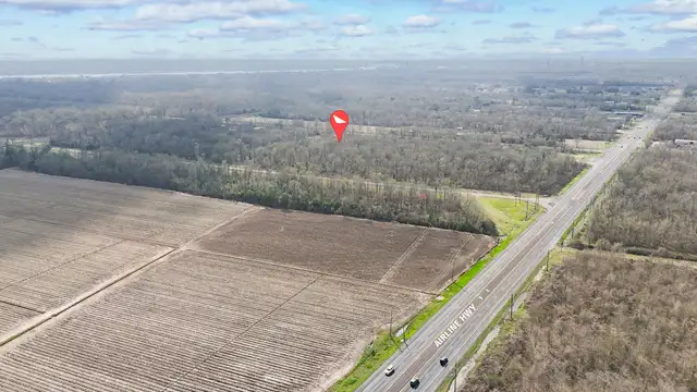 ±16-Acre Development Tract with Airline Hwy Frontage thumbnail 5