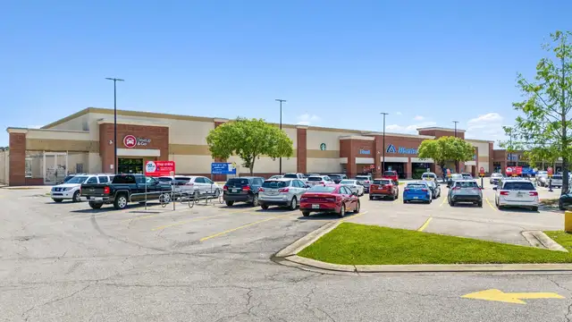 2863 Ambassador Caffery Pkwy thumbnail 3