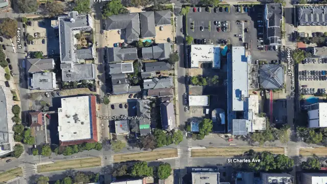 1900 St Charles Ave thumbnail 3
